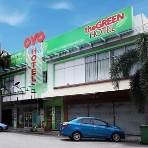 Oyo 479 The Green Hotel